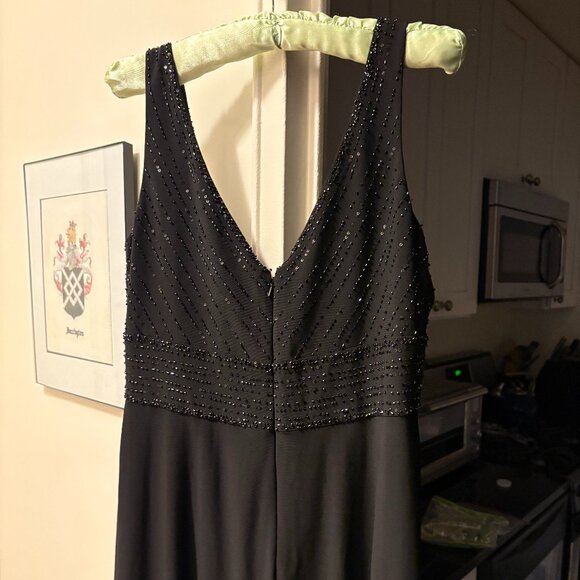 Jones New York Beaded Bodice V-Neck Cocktail Dress Size 10 - Picture 4 of 5